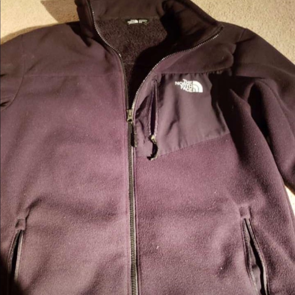 Men’s black north face fleece
